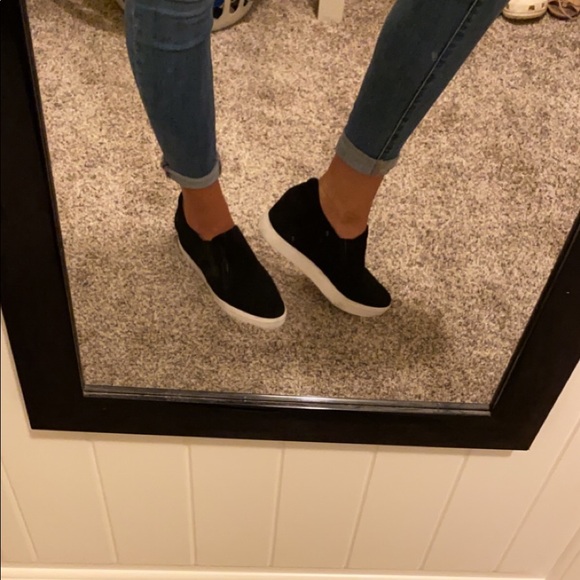 womens black shoes - Picture 1 of 5